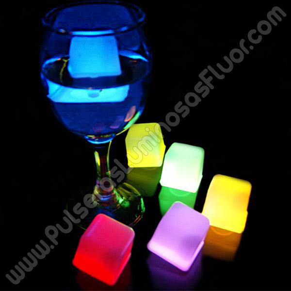 Set de 12 Cubos de Hielo Led Luminosos